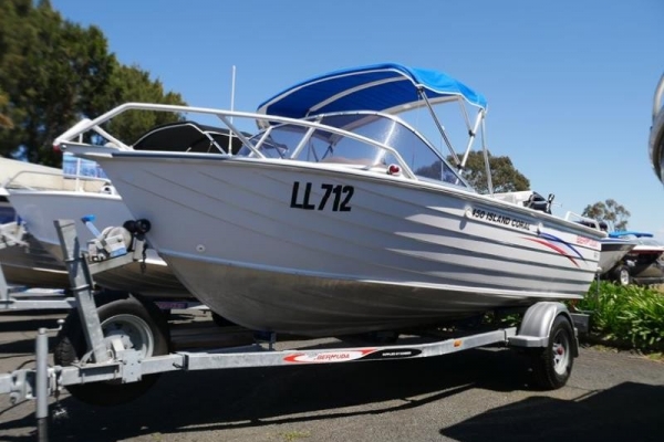 Bermuda 450 Island Coral Runabout for sale in Braeside, Victoria at $21,499