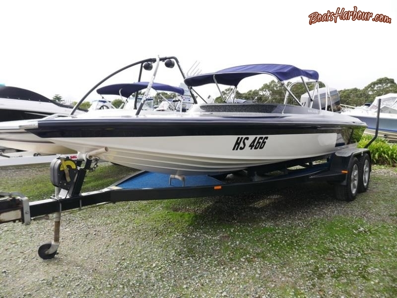 Invader Craft Ski Boat for sale in Braeside, Victoria (ID-75)