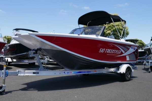 QUINTREX 510 FREESTYLER BOW RIDER for sale in Braeside, Victoria at $52,999